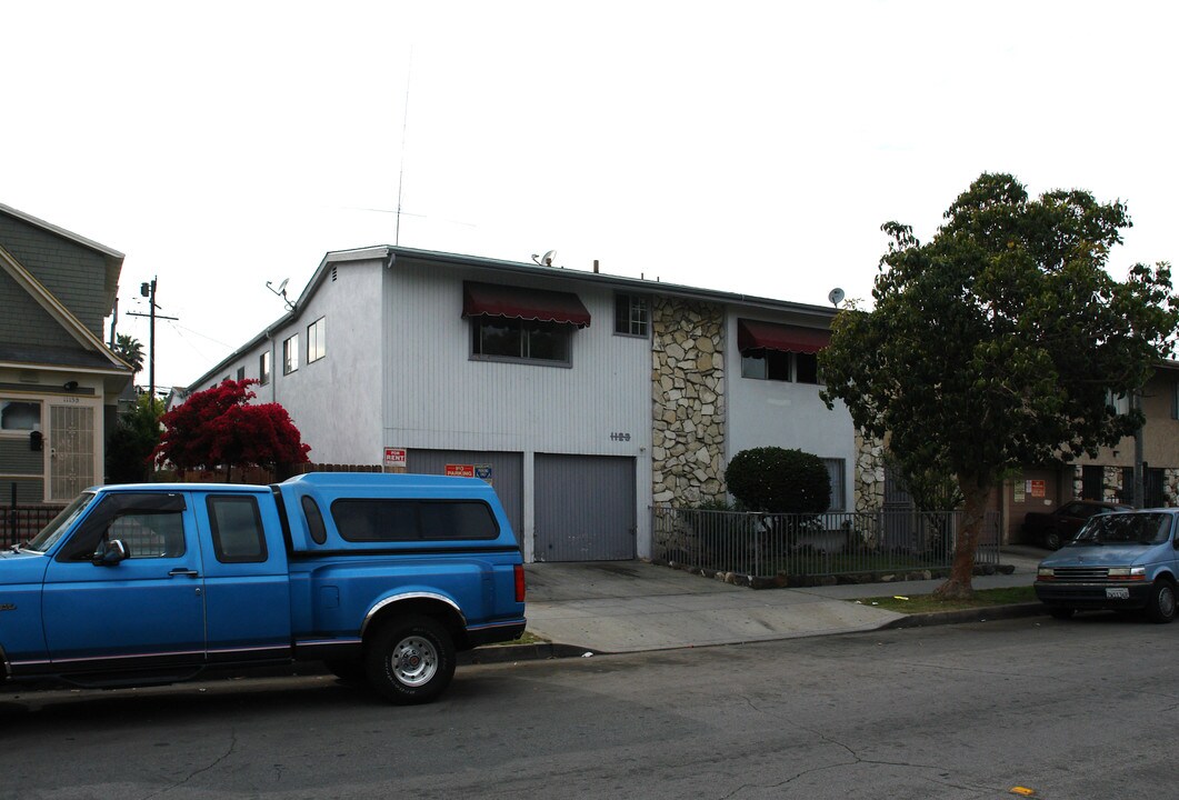 1123 Cedar Ave in Long Beach, CA - Building Photo