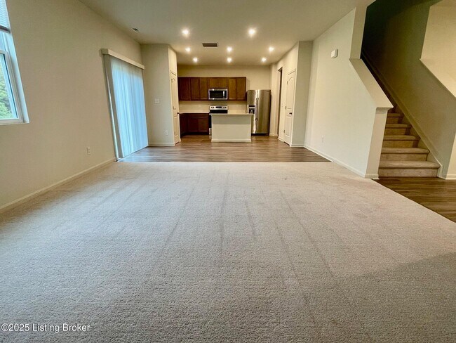 7617 Fair Ln in Louisville, KY - Building Photo - Building Photo