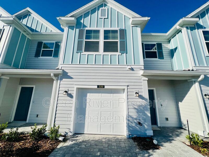 320 Boracay Cir in Saint Johns, FL - Building Photo