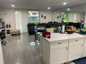 1177 Sussex Dr in North Lauderdale, FL - Building Photo - Building Photo