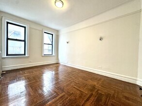 21 Magaw Pl in New York, NY - Foto de edificio - Building Photo