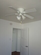 2117 S Marvin Ave in Los Angeles, CA - Building Photo - Building Photo