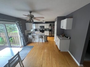 2596 Lenwood Ln NE in Grand Rapids, MI - Building Photo - Building Photo