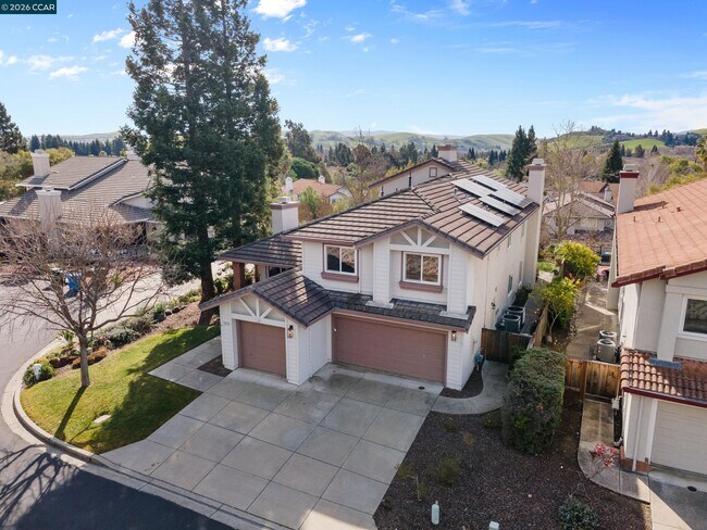 342 Newcastle Ln in Danville, CA - Building Photo - Building Photo