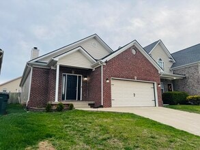 2161 Millstone Way in Lexington, KY - Building Photo - Building Photo