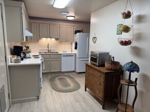 20944 Desert Woods Dr in Bend, OR - Foto de edificio - Building Photo