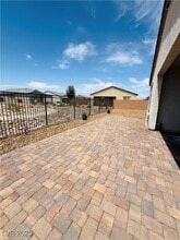 4379 E Cactus Cyn Dr in Pahrump, NV - Building Photo - Building Photo