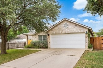 721 Betterman Dr in Pflugerville, TX - Building Photo - Building Photo