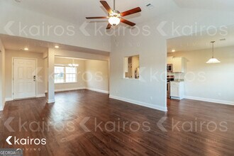 220 Western Red Cedar Dr in Springfield, GA - Building Photo - Building Photo