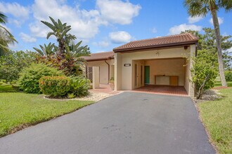 21770 Cypress Dr in Boca Raton, FL - Building Photo - Building Photo