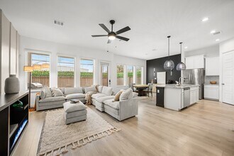 8906 Covenant Pl in Houston, TX - Building Photo - Building Photo