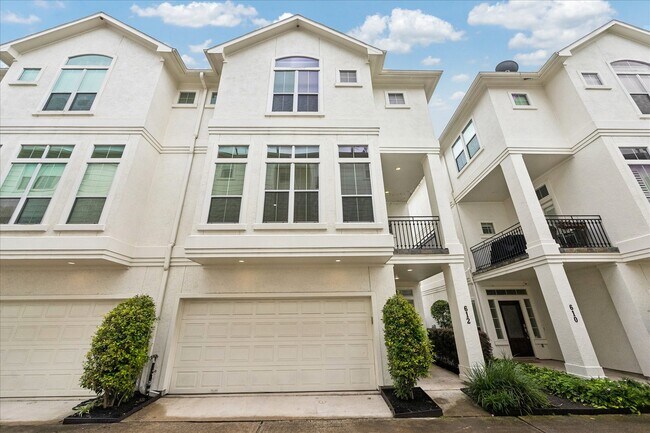 property at 612 Leverkuhn St