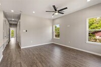 10309 Teneha Dr photo'