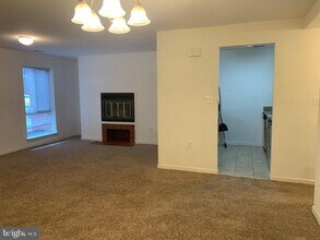 626 S Charles St in Baltimore, MD - Building Photo - Building Photo