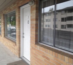 1123 5th Ave S in Edmonds, WA - Building Photo - Building Photo