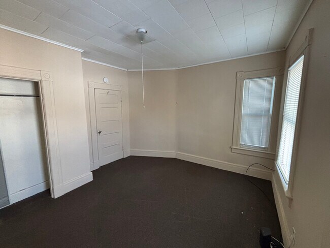 39 Wendell Pl in Springfield, MA - Foto de edificio - Building Photo