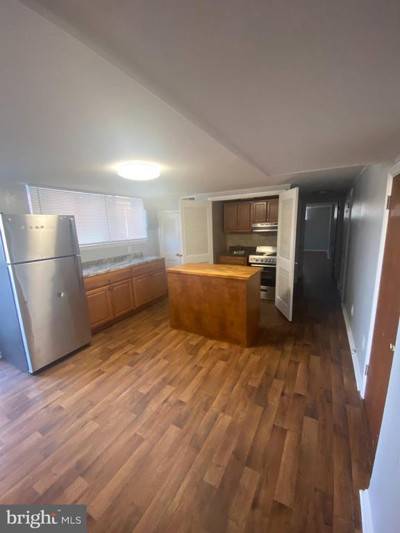property at 4068 Balwynne Park Rd