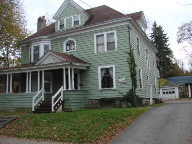 810 Maryland Ave in Syracuse, NY - Building Photo