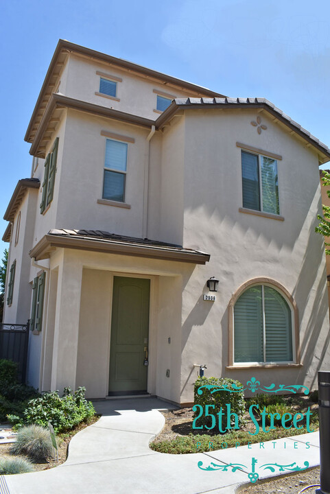 2536 Villa Terrace Ln in Sacramento, CA - Building Photo