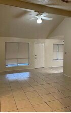 16939 Cairnloch St in Houston, TX - Building Photo - Building Photo