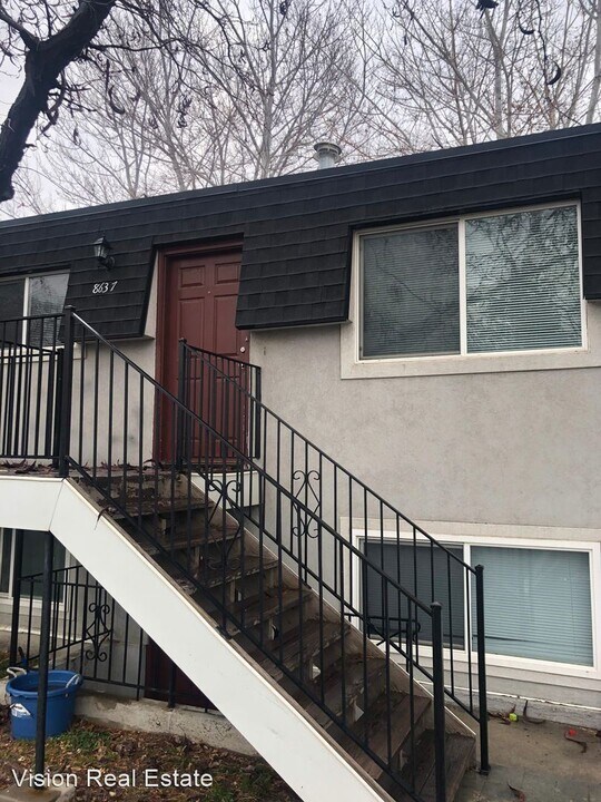 290 W 8600 S in Midvale, UT - Building Photo