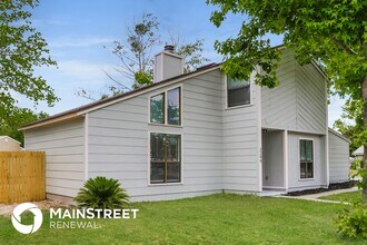 2299 Constitution Dr, Unit 309 in Orange Park, FL - Building Photo - Building Photo