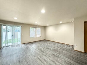 2714 N Fox Rd in Spokane Valley, WA - Building Photo - Building Photo