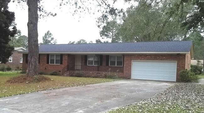 property at 302 Lee St