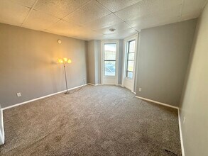 1 Russell Pl in Watervliet, NY - Building Photo - Building Photo