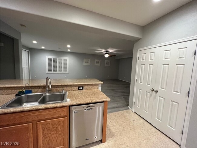 property at 2668 Dirleton Pl