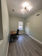 4854 W Addison St in Chicago, IL - Building Photo - Building Photo