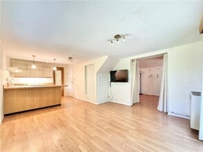 301 Fletcher Ave in Fayetteville, AR - Building Photo - Building Photo