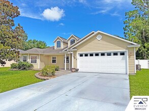142 Bridgehaven Dr in Palm Coast, FL - Building Photo - Building Photo