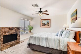 8129 Spur Ct in Las Vegas, NV - Building Photo - Building Photo