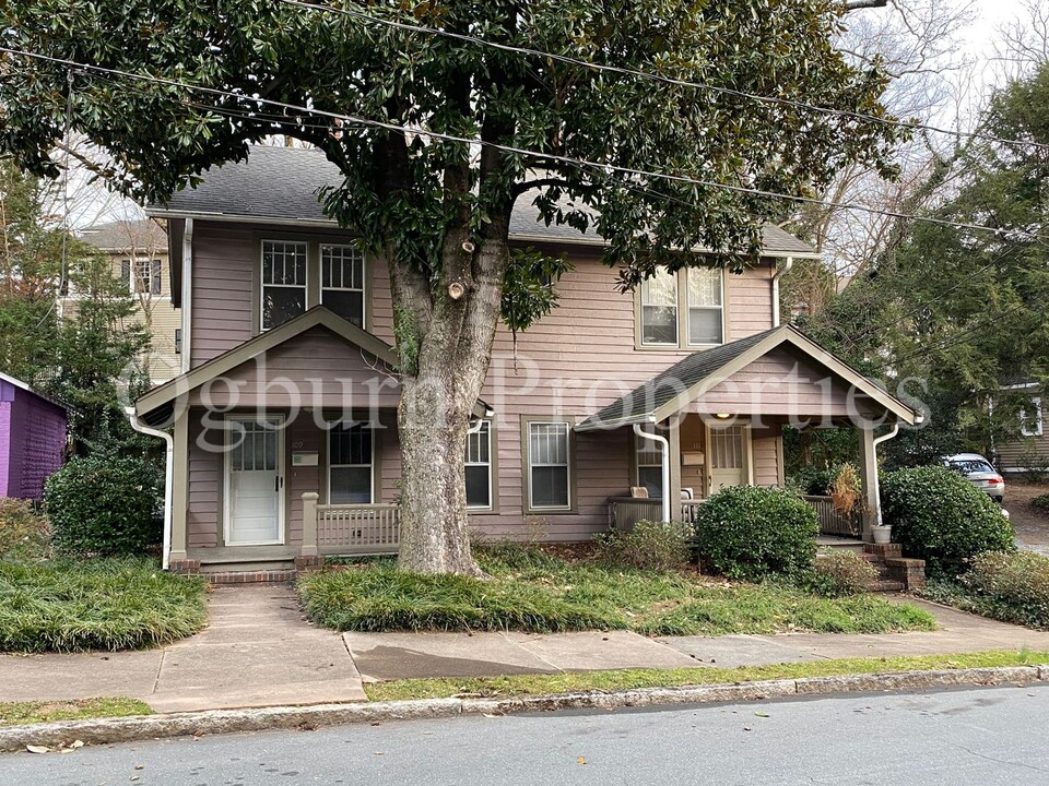 109-111 Crafton St in Winston-Salem, NC - Building Photo