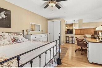 201 N Blair St, Unit 201 North Blair Street in Madison, WI - Foto de edificio - Building Photo