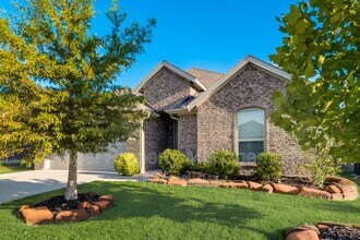 11873 Carlin Dr in Fort Worth, TX - Building Photo - Building Photo