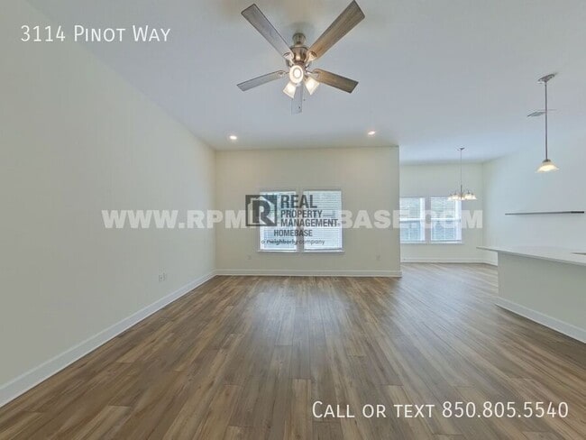 3114 Pinot Way in Crestview, FL - Foto de edificio - Building Photo