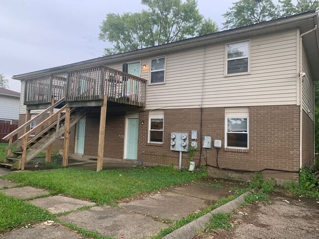 1227 Hilltop Dr, Unit 3 in Troy, OH - Building Photo - Building Photo