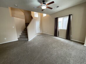 8927 Balsam Glade Rd NW in Albuquerque, NM - Building Photo - Building Photo
