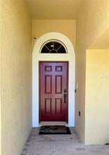 16912 Nikki Ln in Odessa, FL - Foto de edificio - Building Photo