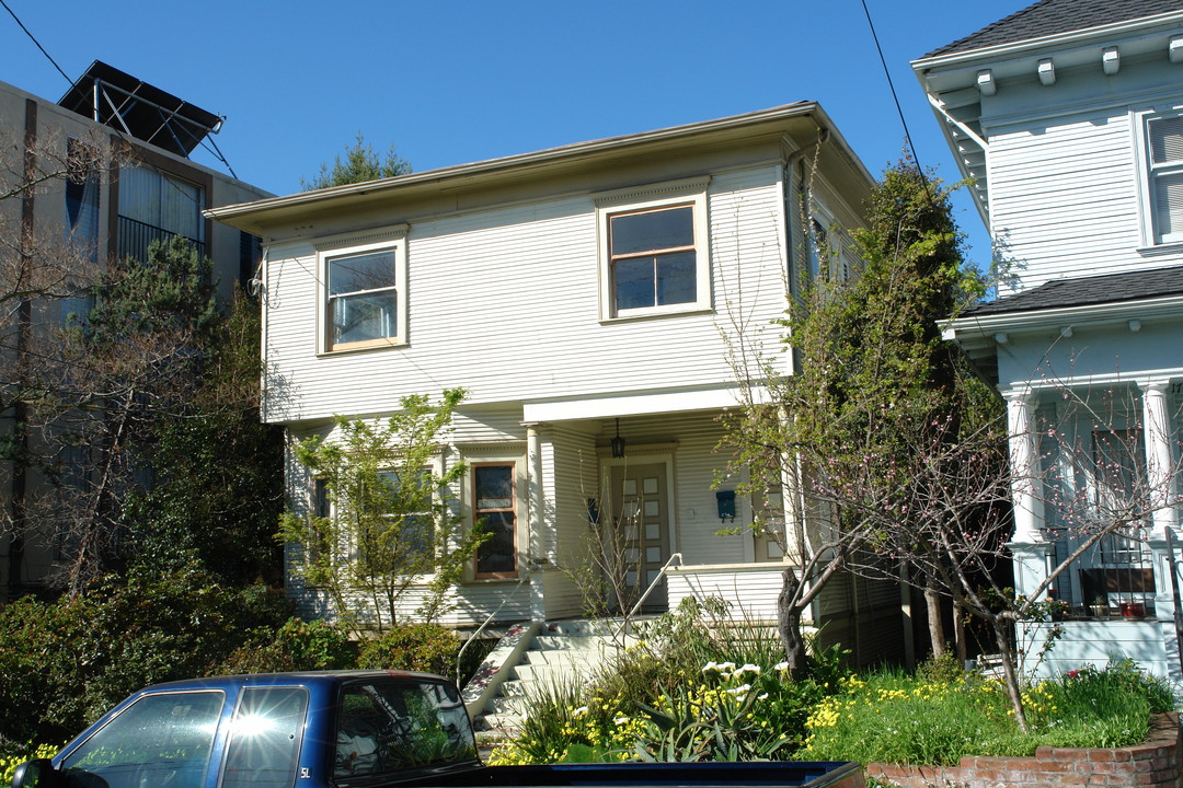 1704 Walnut St in Berkeley, CA - Building Photo