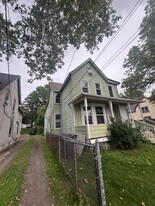 1427 E 51st St in Cleveland, OH - Building Photo