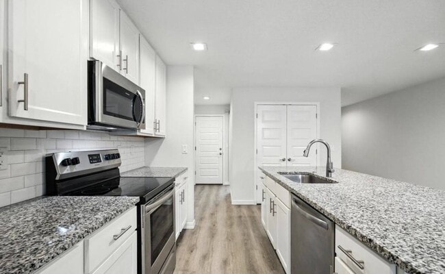 4 Karat Path, Unit B in Palm Coast, FL - Foto de edificio - Building Photo