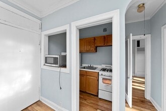 4614 N Paulina St in Chicago, IL - Building Photo - Building Photo