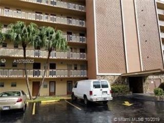 420 NE 12th Ave in Hallandale Beach, FL - Building Photo - Building Photo