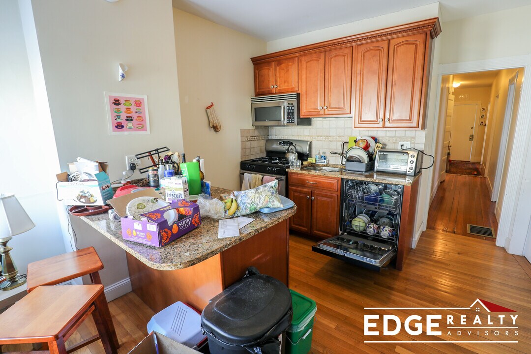 6 Bennett St, Unit 1 in Boston, MA - Building Photo
