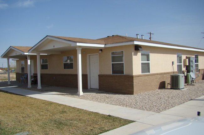 Carlsbad Senior Apartments in Carlsbad, NM - Building Photo