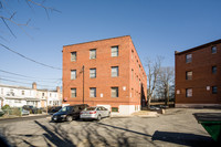 214 Kenilworth Ave NE in Washington, DC - Foto de edificio - Building Photo