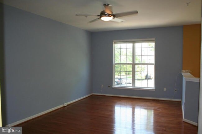 18212 Endora Cir in Germantown, MD - Building Photo - Building Photo